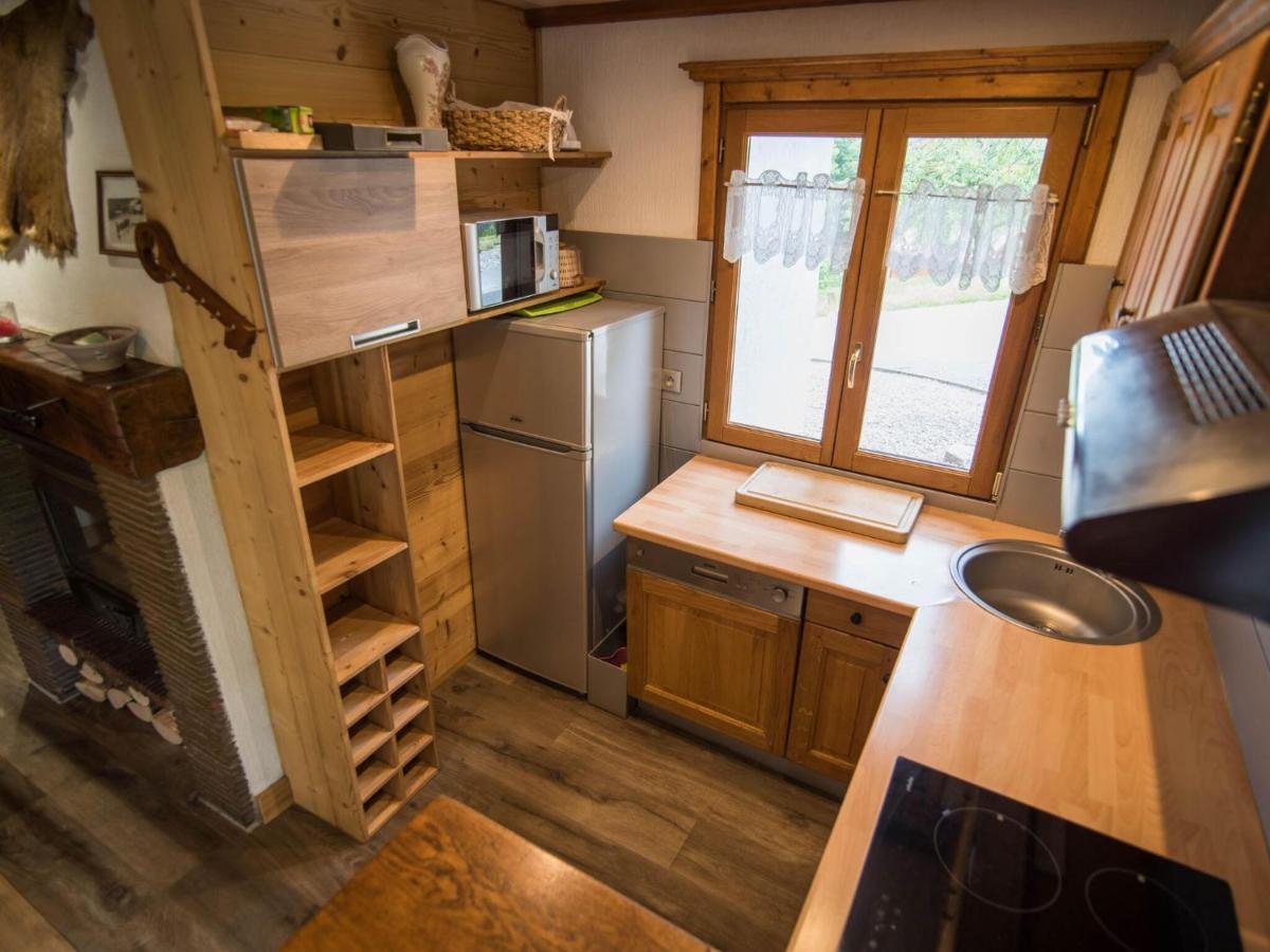 Charming Chalet In Ventron With Terrace Экстерьер фото