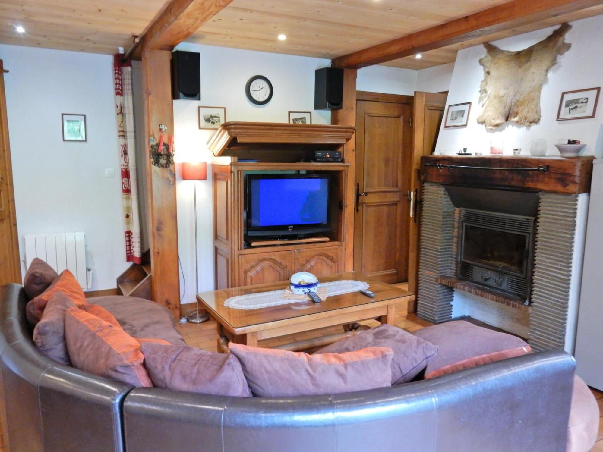 Charming Chalet In Ventron With Terrace Экстерьер фото